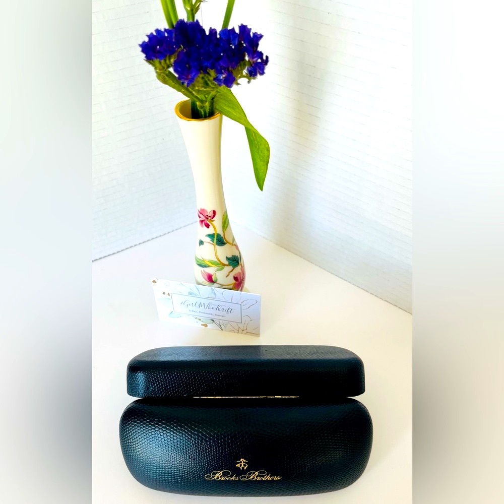 BROOKS BROTHERS Eyeglass Case Hard Shell Pebble Navy Blue Gold Lettering